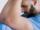 Douleur au testicule gauche ou droit : quand s’inquiéter et consulter un médecin ? Douleur au testicule gauche ou droit : quand s’inquiéter et consulter un médecin Didier Pol