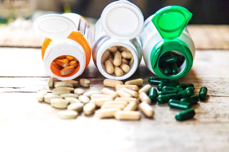 Les compléments alimentaires testés en laboratoire Didier Pol Les compléments alimentaires testés en laboratoire Didier Pol